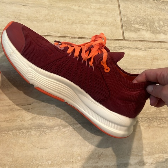 Saysh by Allison Felix, the Felix Runner. These are women’s size 8. Color Fire. - Picture 3 of 5